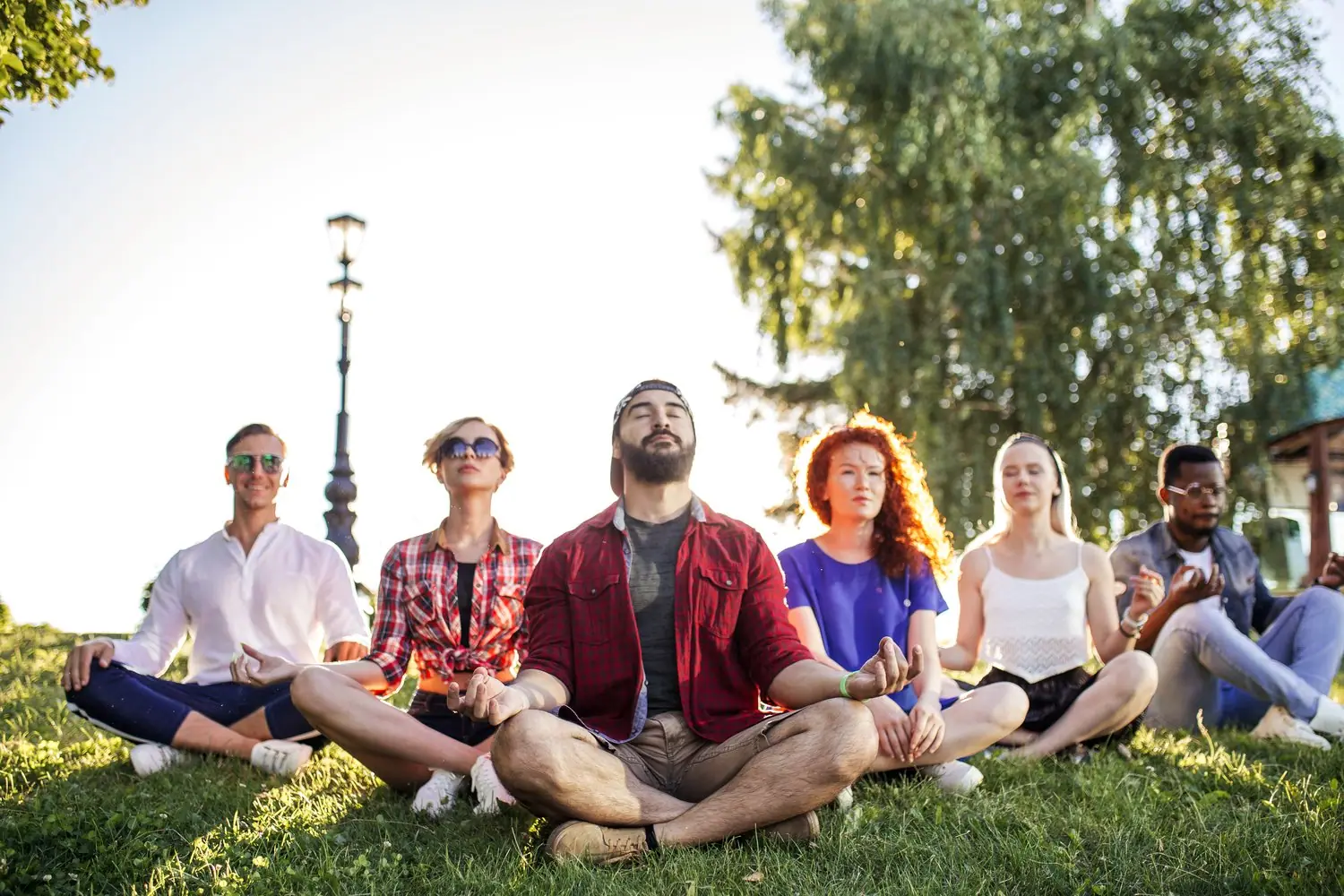 Mindfulness i medytacja - praktyczne ćwiczenia dla początkujących