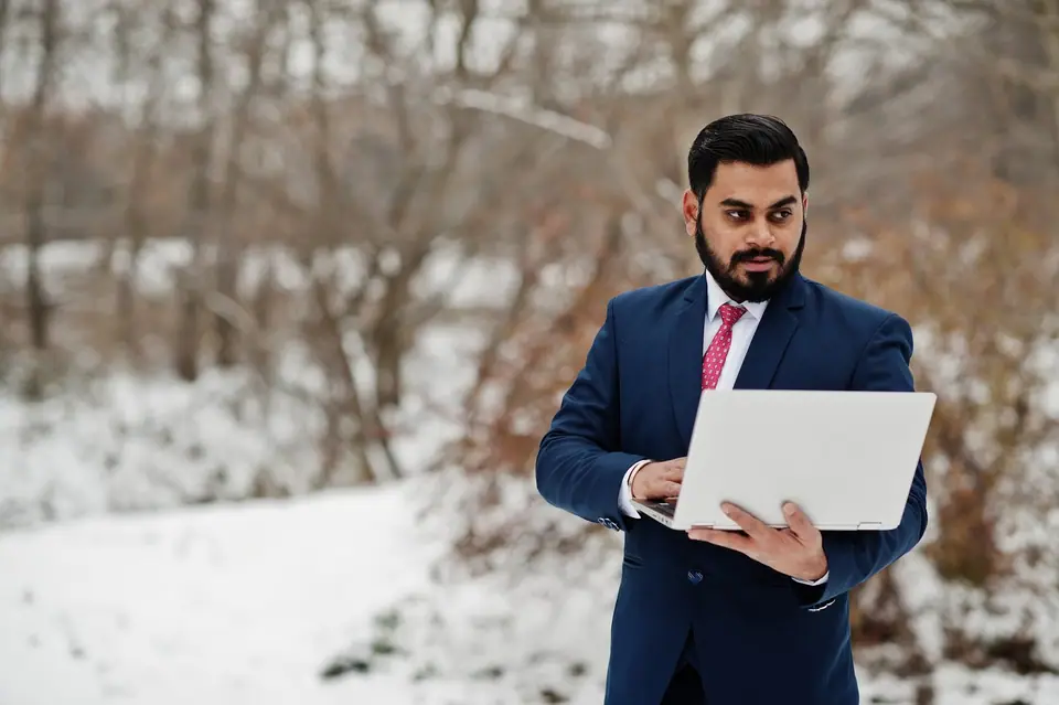 Techniki cold mailingu – skuteczna komunikacja w sprzedaży B2B